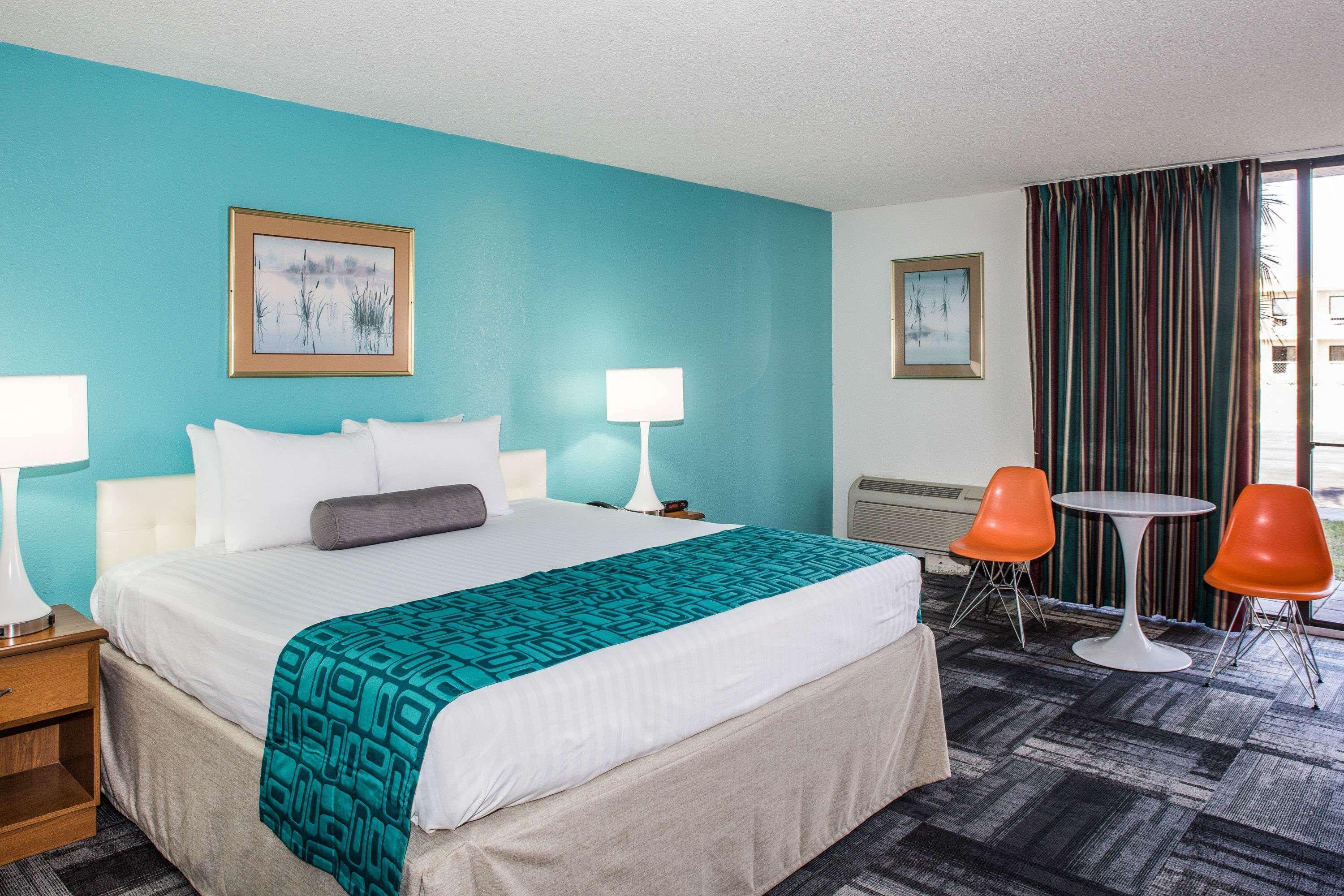 Howard Johnson by Wyndham Winter Haven FL Exterior foto