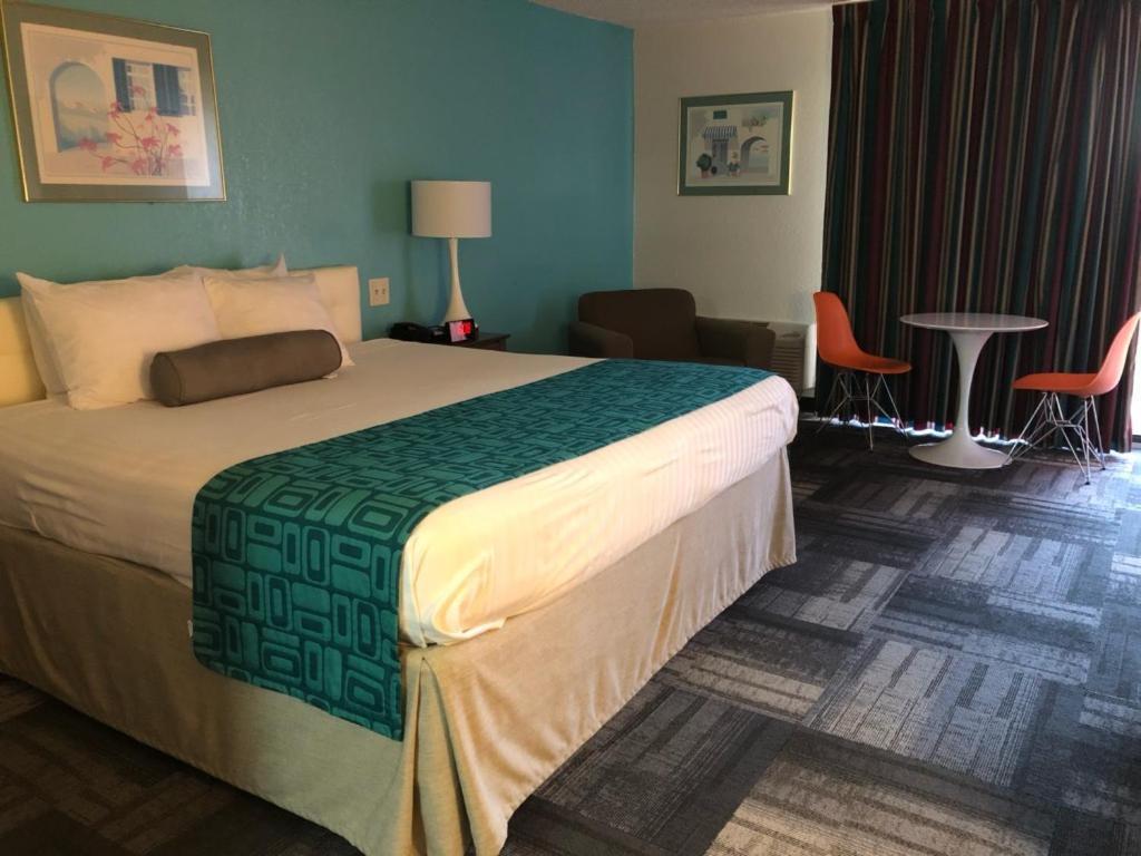 Howard Johnson by Wyndham Winter Haven FL Exterior foto